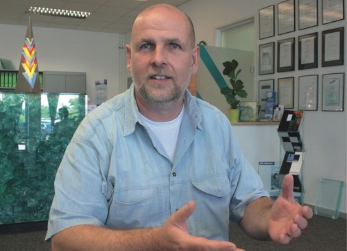 Heidelberger Glasprofi Peter Ramser ist auch Dorma Partner„Wir haben hauptsächlich Kunden im Premiumsegment und machen nur Maßanfertigungen. Hier kann man nicht am Detail sparen, das macht keinen Sinn.“