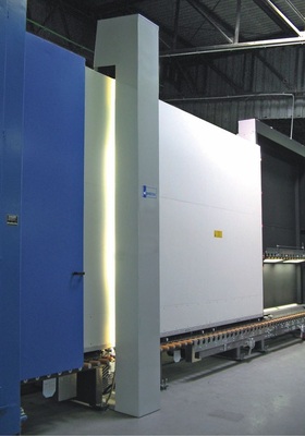 _01 Gutes Maschinen-TeamworkDerViprotron-Qualitätsscanner (grau) meldet schlechte Scheiben über die maschinennahe „Zwischenschicht“ A+W Panorama in das Produktions-Steuerungssystem.