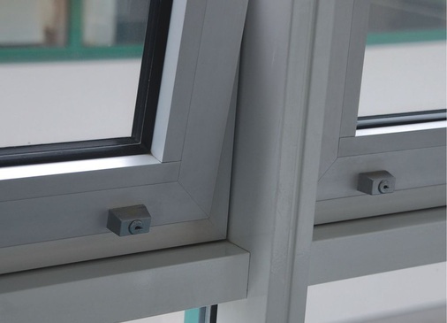 Drehfunktion sperrenMit solchen Schlössern kann die Drehfunktion für den normalen Gebrauch gesperrt werden.