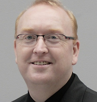 "Wir sind in der Lage jede fast Dachform umzusetzen. Wenn gewünscht, liefern wir selbst ­karierte Maiglöckchen." Geschäftsführer Ralf Schmidt