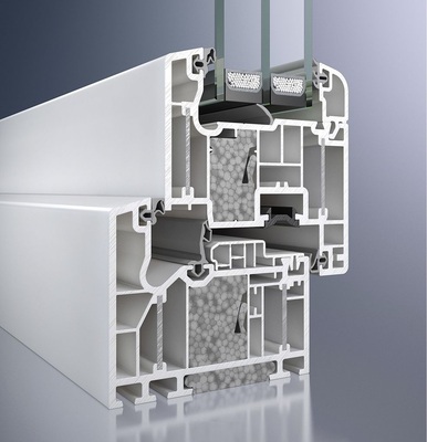 Mit ThermoPlus wurde eine neue stahlarmierungsfreie und energieoptimierte Profilkonstruktion von Schüco ­vorgestellt.