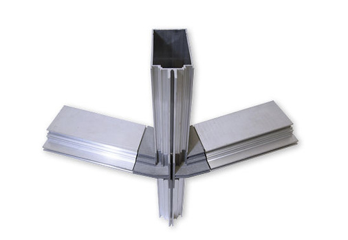 
Der Pfosten-Riegel-
Knoten Nematox von 
Alcoa als Modell.
