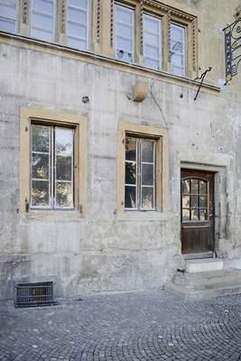 
Fenster gestalten Fassaden – werden diese unbedacht ersetzt, verliert das historische Gebäude seinen Charme.
