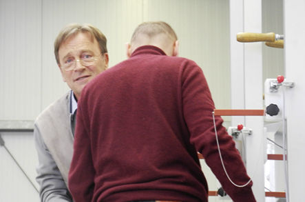 
Welche Bedeutung die Prüfung für die Branche hat, zeigte die aktive Teilnahme von Bernd Beck, Geschäftsführer von Beck + Heun.
