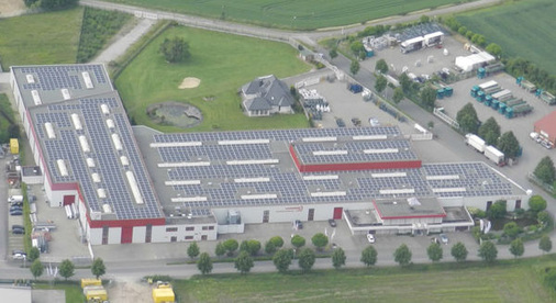 Luftbildaufnahme

Fritz Vornbäumen

Fenster-Glasbau

GmbH & Co. KG,

in Bünde.