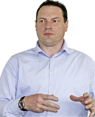 
Martin Rauscher auf dem Infotag bei Prüller Fenstertechnik.
