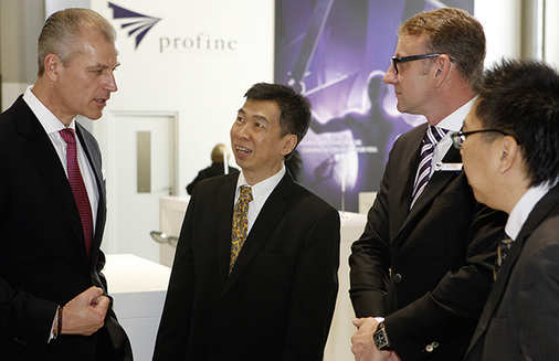 
Auf der fensterbau/frontale hat profine mit seinem fulminanten Messeauftritt für Gesprächsstoff gesorgt. Mrosik: „Der Zulauf, den wir auf der Messe hatten, war einfach gigantisch.”
