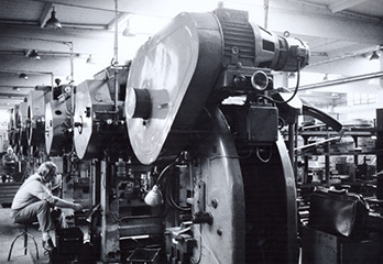 
Blick in die Fertigung von 1974
