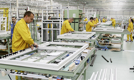 <p>
</p>

<p>
Fensterproduktion im neuen Fertigungszentrum des polnischen Herstellers Drutex.
</p> - © Foto: Daniel Mund

