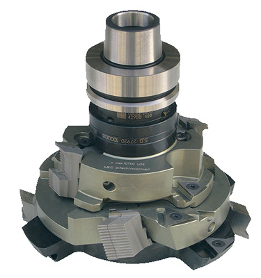 
Die Integral-Technologie von Leitz ist die Kombination aus RipTec-Schneiden zur Vorzerspanung und Finish-Schneiden in einem Werkzeug. Das ProFix-System ist ein nachschärfbares und dennoch durchmesser- und profilkonstantes Werkzeug. Es überzeuge durch niedrigere Folgekosten und einfaches Handling, so Leitz.
