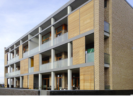 



Die vielseitigen Möglichkeiten der Oberflächengestaltung schaffen für den Architekten und Planer alle Möglichkeiten bei der Fassadengestaltung. 
