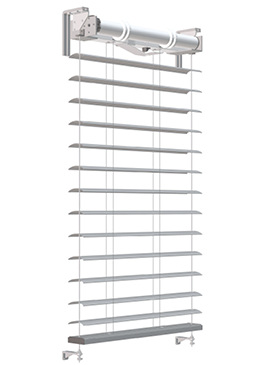 
Nach maximal 20 Auslösungen oder vier Jahren Nutzungsdauer muss das mechanische Flucht-Raffsystem zur Überprüfung in das Herstellerwerk geschickt werden.



