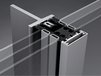 
Raico: Ein identisches Dichtungssystem mit reduzierter Dichtungshöhe und bis zu vier Entwässerungsebenen für Senkrechtfassaden und Glasdachkonstruktionen.

