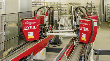 
Die Produktion mit fine line welding-Verschweißung läuft bereits seit Anfang des Jahres und die Geschäftsleitung zeigt sich sehr zufrieden mit den Ergebnissen. 
