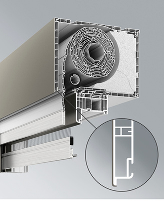 <p>
Farbige Rollladenkastenelemente sind in der heutigen Architektur nicht mehr wegzudenken. Spezielle Farbbeschichtungen auf Kunststoffelementen schaffen individuelle Gestaltungsmöglichkeiten.
</p>

<p>
</p> - © Foto: Exte

