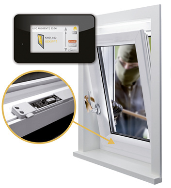 



Fensterkontakte sind eine feine Sache, weil man über eine entsprechende Meldung auf dem Smartphone darauf aufmerksam wird und bei Abwesenheit ein netter Nachbar bemüht werden kann, dieses zu schließen. 
