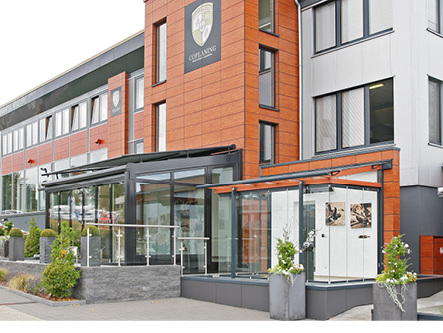 
Coplaning hat mit Solarlux den idealen Partner für Wintergarten und Glas-Faltwände gefunden und zeigt diese Möglichkeiten in seiner Ausstellung.
