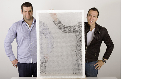 <p>
Rodrigo Lima und Ahmed Assad mit ihrem Modell.
</p>