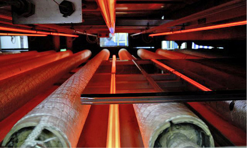 
Im Anschluss an die Floatfertigung werden heute im Prinzip alle Gläser für die Fassade beschichtet.



