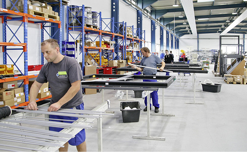 <p>
</p>

<p>
Die Zäsur ist vollzogen: Am neuen Firmenstandort in Graben-Neudorf ist die Aluminiumfertigung bereits eingezogen. 
</p> - © Foto: Daniel Mund

