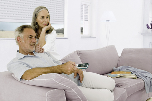 
Das Thema Smart Home und die damit notwendige Motorisierung der Rollläden macht in den meisten Fällen einen Austausch bei alten Kunststoffpanzern notwendig, in den meisten Fällen gegen Aluminiumpanzer. 



