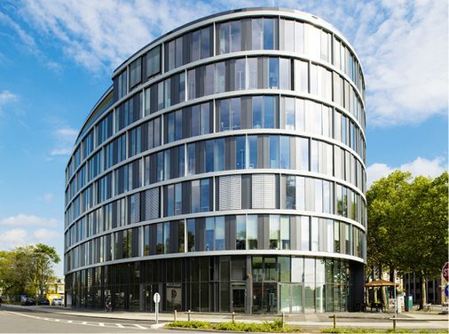 
Bei einer Vielzahl von energieeffizienten Fassaden kommen heute Swisspacer Abstandhalter zum Tragen.
