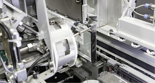 
Die Dosiergenauigkeit und -dynamik der CleanSeal wurden deutlich verbessert. Nach erfolgter Justierung der Maschine bleibt diese „selbstlernend“ stabil.
