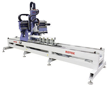 
Mit dem CNC-Fräs- und Bohrautomat SFA 255 lassen sich Hohlprofile aus PVC, Aluminium, Stahlprofile bis 3 mm sowie PVC Profile mit Armierungsstählen bearbeiten.
