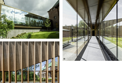 
Ein gläserner Korridor (01, 03) verbindet das bestehende Backsteingebäude mit dem neuen Pavillon (02). Durch die hochtransparenten Structural Glazing Fassaden scheinen dabei die Grenzen zwischen der Natur und dem Gebäude zu verschwinden.
