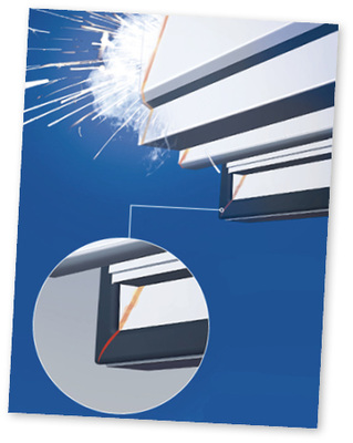 
Die Semperit-Gummidichtung sorgt dafür, dass beim Schweißvorgang keinerlei Verhärtungen im Eckbereich entstehen.
