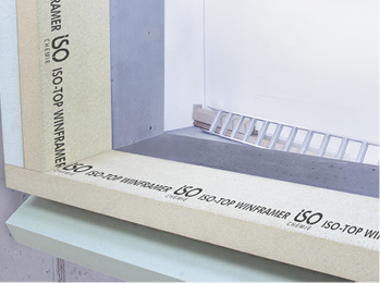 
Das Vorwandmontagesystem Iso-Top Winframer wurde für Gebäude mit WDVS entwickelt, um die Fenstermontage in der Dämmebene zu erleichtern.
