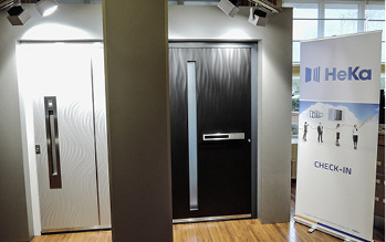 
Das neue Haustüren-Angebot wird auf dem Partnertag anschaulich dargestellt.
