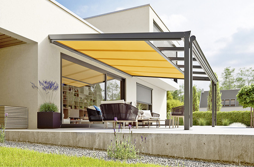 



Auch Hersteller wie z. B. Markilux, die keine Glasdächer produzieren, passen ihr Produktportfolio mehr und mehr diesem Marktsegment an, um auch hier im Geschäft zu bleiben.
