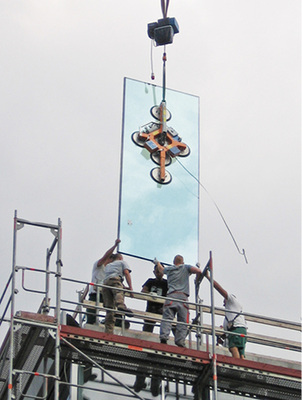 
Montage großer ISO-Elemente in Hamburg
