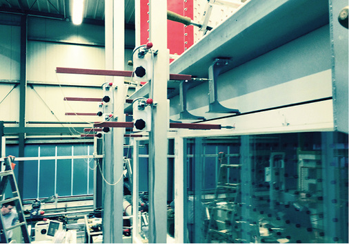 



Bei den Prüfstandsversuchen in Velbert wurde Anfang 2014 bereits der Prototyp der jetzigen zweiteiligen Statikkonsole getestet.
