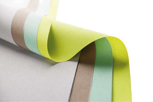 



Bei der heutigen Qualität der Markisen können diese während ihrer Lebensdauer mehrmals neu bespannt werden und durch die vielfältige Stoffauswahl an zeitliche Trends angepasst werden.
