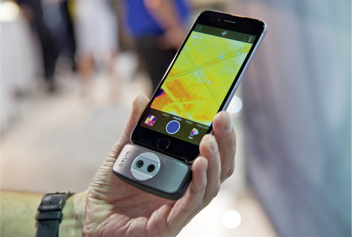 



Aufsteckbare IR-Kameras für Smartphone sind keine Profilösung, aber bringen erste Ergebnisse, um ggf. weitere Untersuchungen durchzuführen.
