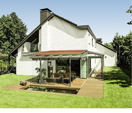 



Kein Glasdach ohne Sonnenschutz könnte man sagen. Ohne vernünftige Planung geht da nichts.
