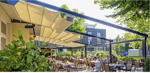 



Pergolasysteme mit PVC Behängen setzen sich mit ihrer Variabilität und dem guten Wetterschutz mehr und mehr in der Gastronomie durch.
