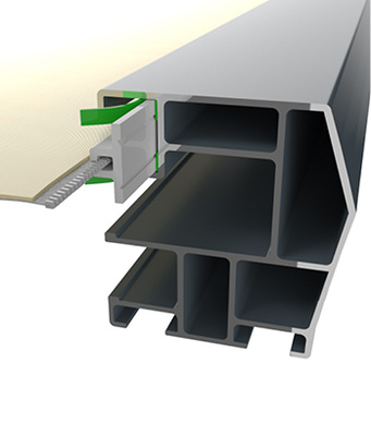 <p>
</p>

<p>
 Das ZIPRail-System soll die Tuchspannung verbessern und damit auch die Windstabilität erhöhen. 
</p> - © Foto: WoundWo

