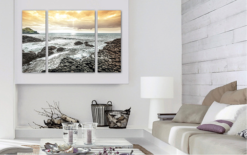 
Auf Glas-Substraten ist die Haftung mit Inkjetfarben oft nicht ausreichend. Abhilfe schaffen hier Liquid Coatings, wie sie Marabu für verschiedene Anwendungen anbietet.
