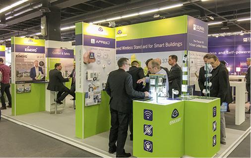 



Fachmessen wie die ISH (Weltleitmesse Bad, Gebäude-, Energie-, Klimatechnik, Erneuerbare Energien) thematisieren in eigene Hallen die Gebädueautomation.
