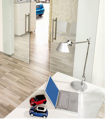 



Glas im Interieur und im Bad ist weiter im Aufwind. Hierfür bietet Bohle passende Beschläge an.
