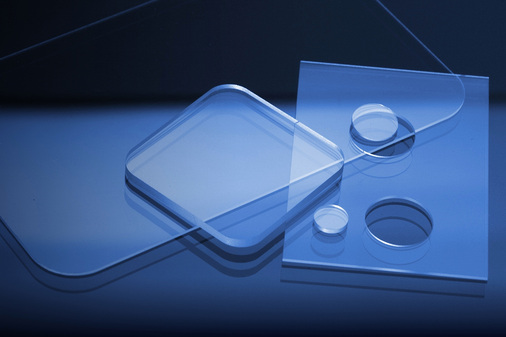 Hier einige Beispiele zugeschnittener Gläser aus dem Forschungslabor der Entwickler.