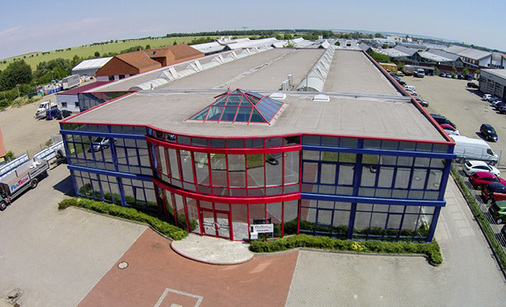 



Als Spezialist für das Objektgeschäft setzt die FenTech GmbH aus Wernigerode auch in Produktion, Logistik und Montage auf hochwertige Lösungen.
