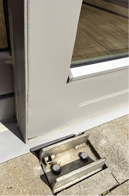 
Bild 5: Balkontür fertig saniert
