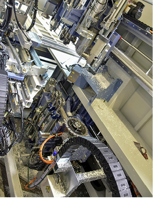 
Putzautomaten haben sich mit weiteren Arbeitsschritten zu einem Bearbeitungszentrum entwickelt. 
