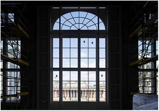 <p>
</p>

<p>
Bildau & Bussmann erhielt 2016 den Auftrag zur Planung und Fertigung der Fenster für die sieben Portalfassaden. 
</p> - © Foto: Bildau & Bussmann

