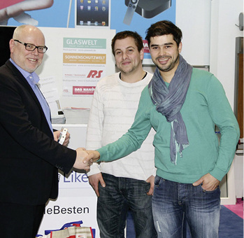 



Bereits 2015 gab es freudige Gesichter bei der Übergabe der hochwertigen Preise an die Tagesgewinner.
