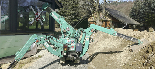 
Der Anbieter von Hebe- und Vakuumtechnik wird neben seinem Produktsortiment an Minikranen, Glassaugern, Mobilkranen und Glasliftern auch eine Weltneuheit präsentieren. Also lassen Sie sich überraschen! Zudem haben die Besucher die Möglichkeit, die Maschinen „live“ und in Bewegung zu sehen. Bei Fragen stehen die Fachleute des Anbieters bereit, wenn es um das passende Montagegerät zum Kauf oder zur Miete, mit oder ohne Bedienerpersonal geht. Auf der Uplifter-Homepage findet man neben Produkten alle Firmenstützpunkte, was gerade für Mietanfragen interessant ist.



